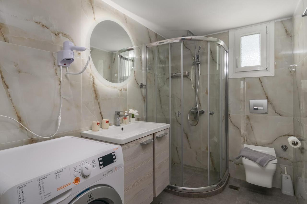 Triovasálos Balliu Apartment מראה חיצוני תמונה